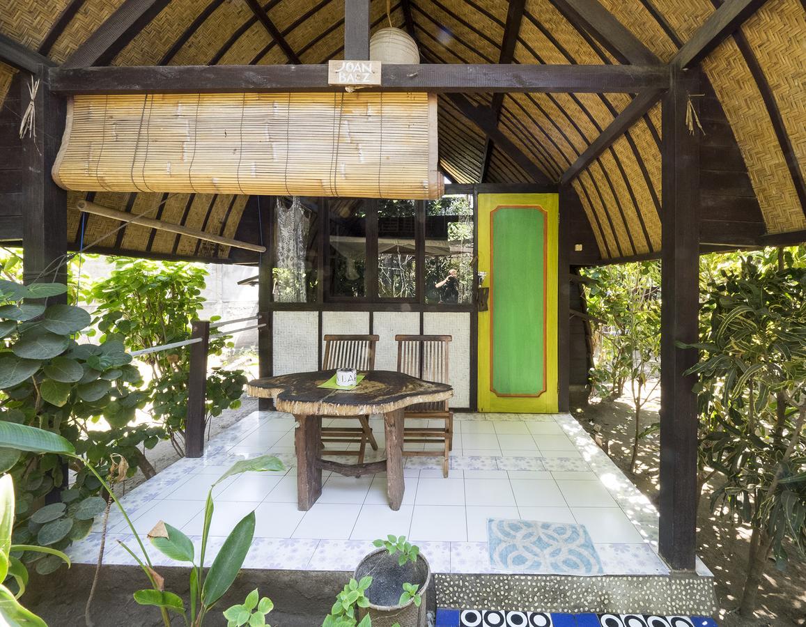 Woodstock Gili - Garden & Bungalows Gili Trawangan Exterior foto
