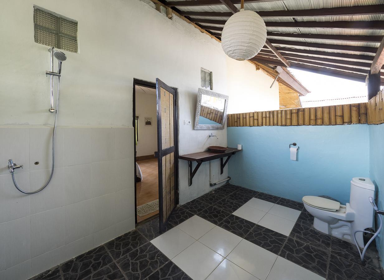 Woodstock Gili - Garden & Bungalows Gili Trawangan Exterior foto