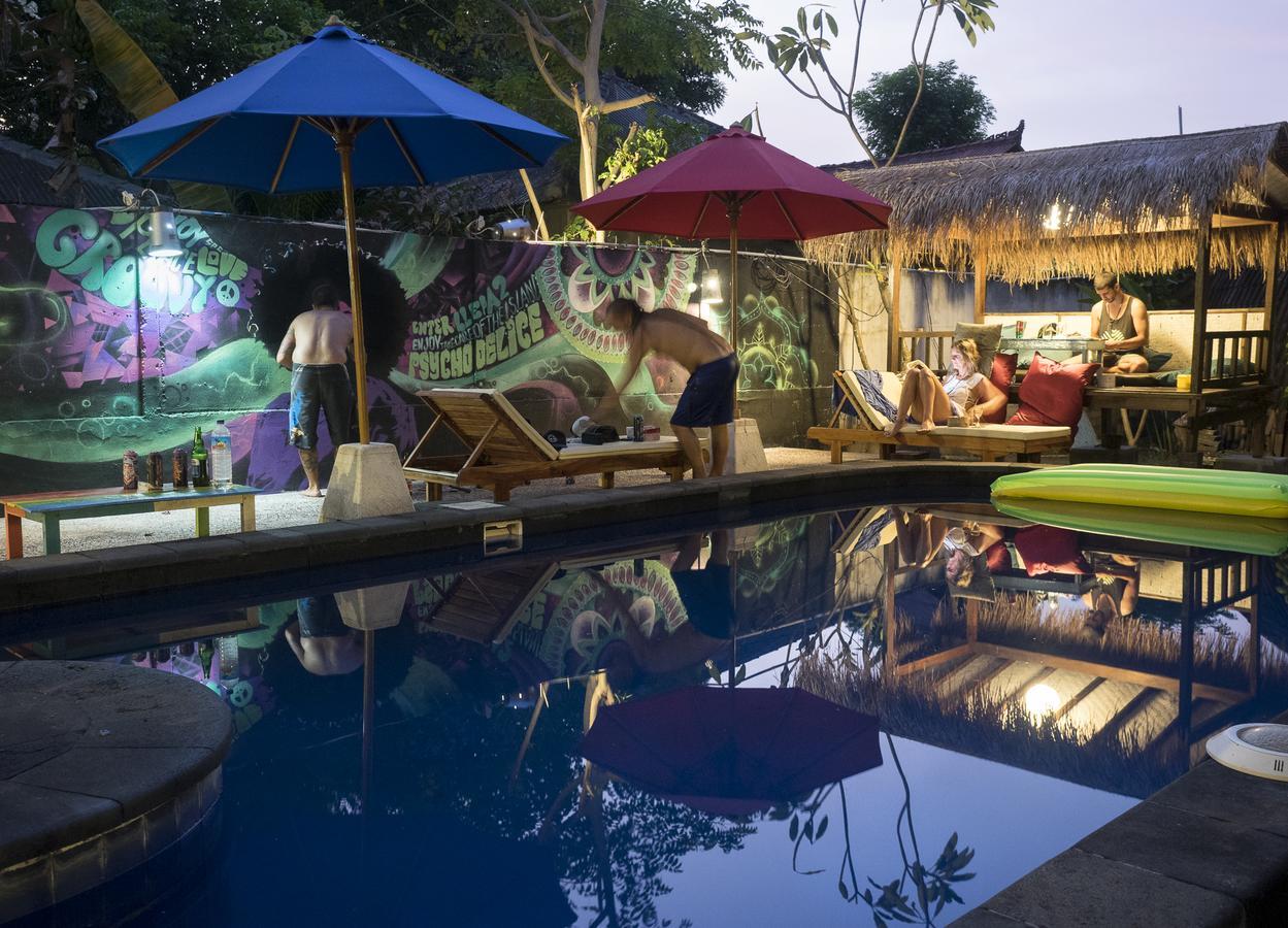 Woodstock Gili - Garden & Bungalows Gili Trawangan Exterior foto