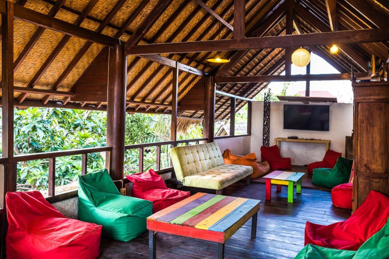 Woodstock Gili - Garden & Bungalows Gili Trawangan Exterior foto